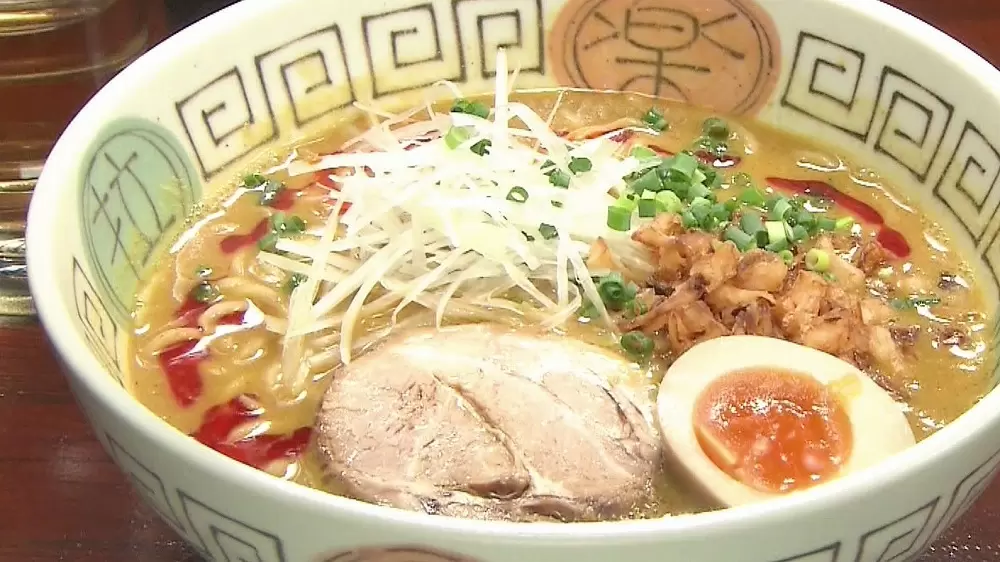 初売り初売り カレー×ラーメン】クリーミーなスープがたまらない！絶品カレー リール