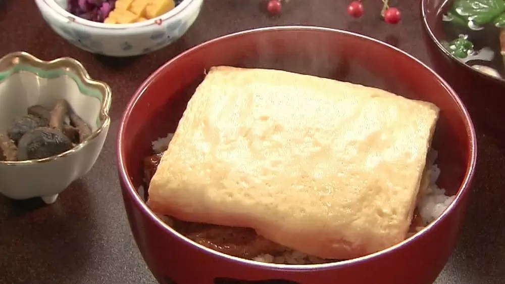 極厚の だし巻きたまご をうな丼にon うなぎ玉子丼 が激ウマだった Tbsテレビ 極厚の だし巻きたまご をうな丼にon うなぎ玉子丼 が激ウマだった Tbsテレビ