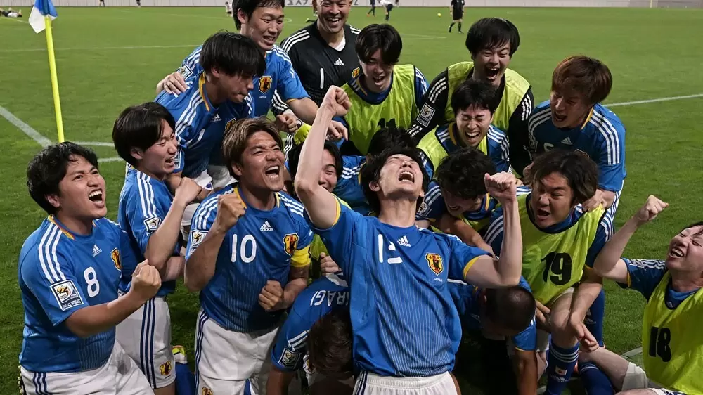 綾野剛 大久保嘉人らが一丸となってリアルな日本代表戦を追求 日曜劇場 オールドルーキー Tbsテレビ