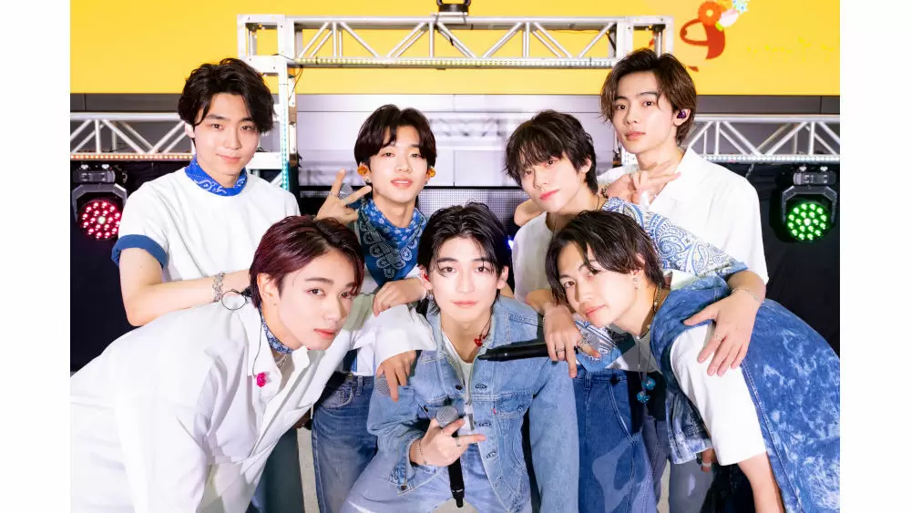 君の花になる』8LOOMがライブシーンを収録!INIの木村柾哉、髙塚大夢 君の花になる』8LOOMがライブシーンを収録!INIの木村柾哉、髙塚大夢