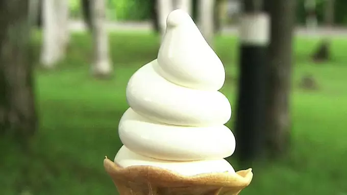 自然の中で味わうなめらかチーズソフトクリームが絶品 In 富良野 Tbsテレビ
