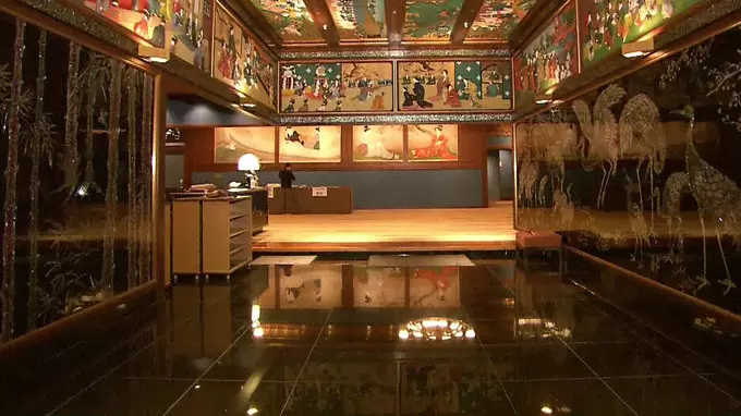 購入者決定☆昔の中華屋さんの回転テーブル　一つ　回転　テーブル　宴会 中華料理店で見る「回転テーブル」は日本発祥?! 現存する最古の