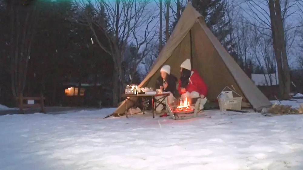 キャンプ女子が注目する 雪中キャンプ って 有吉ジャポン Tbsテレビ