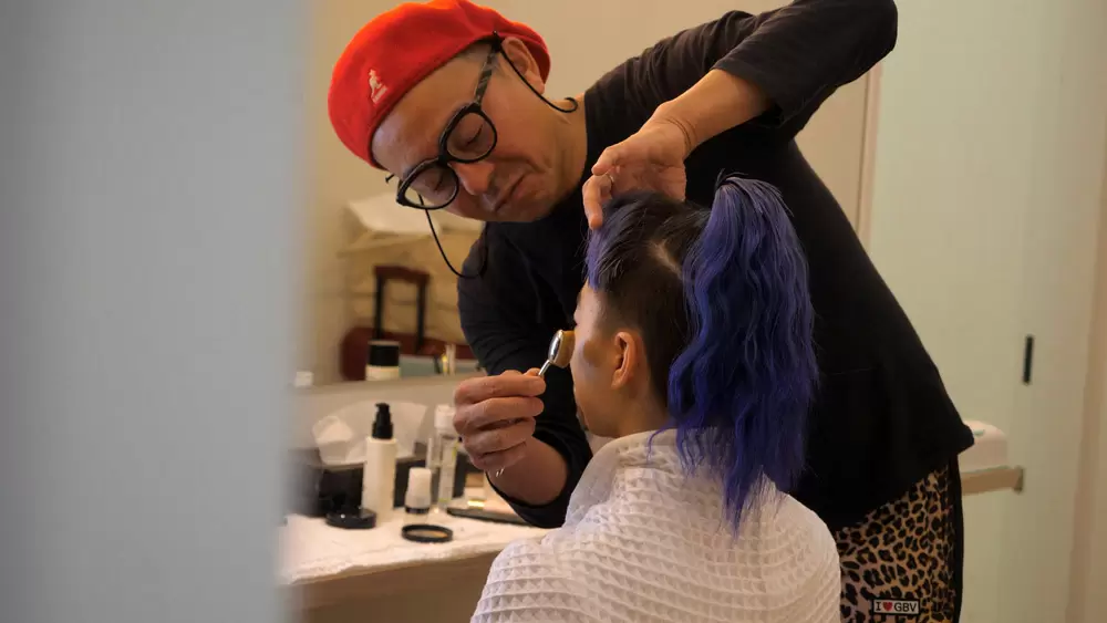 世界的ヘアメイクアーティストが持つ 美 へのこだわりとは Backstage バックステージ Tbsテレビ 世界的ヘアメイクアーティストが持つ 美 へのこだわりとは Backstage バックステージ Tbsテレビ