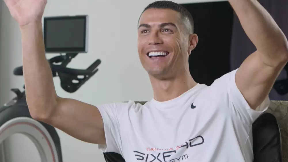 ロナウド選手がサプライズ登場 日本の女子大生たちの質問に答える Tbsテレビ ロナウド選手がサプライズ登場 日本の女子大生たちの質問に答える Tbsテレビ