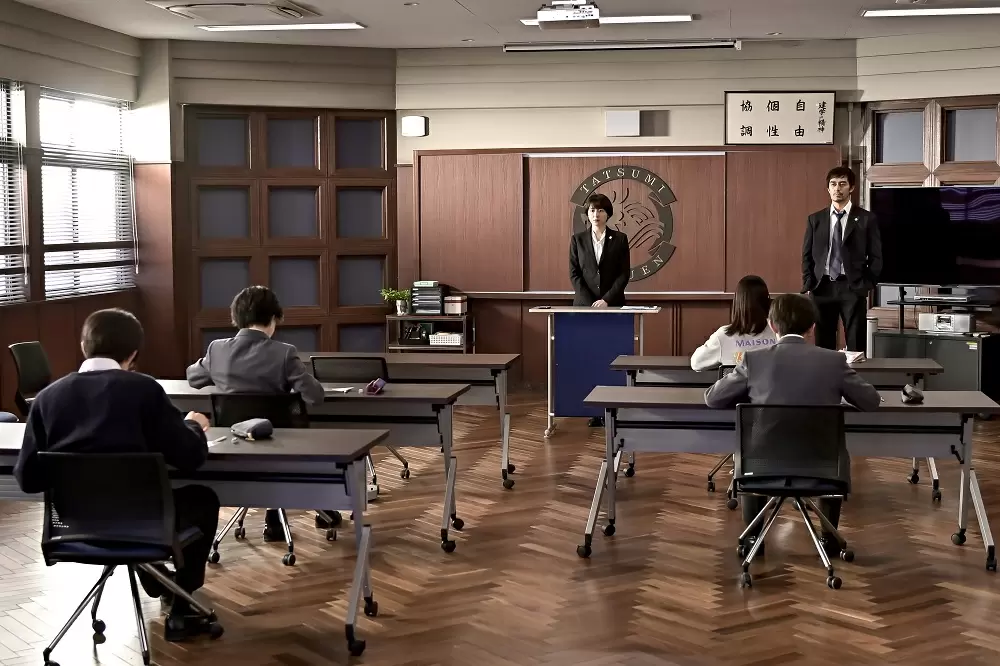 ドラゴン桜 美術セットのこだわりに迫る 教室 ラーメン瀬戸屋編 Tbsテレビ ドラゴン桜 美術セットのこだわりに迫る 教室 ラーメン瀬戸屋編 Tbsテレビ