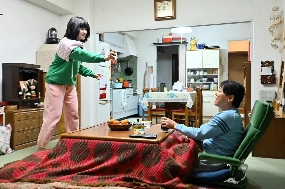金曜ドラマ『不適切にもほどがある!』小川家リビング
