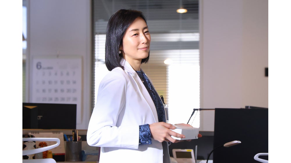 木村多江が働く女性として共感した手塚冴子の生き方『まどか26歳、研修