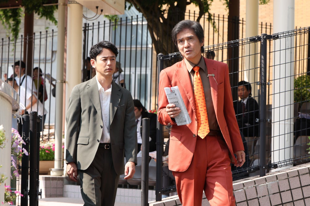 日曜劇場『ザ・ロイヤルファミリー』より