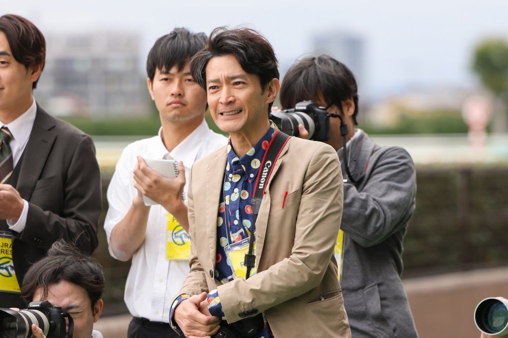 日曜劇場『ザ・ロイヤルファミリー』より