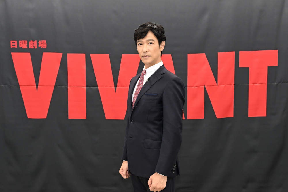 Amazon | VIVANT ピンバッジ 6個セット 堺雅人 阿部寛